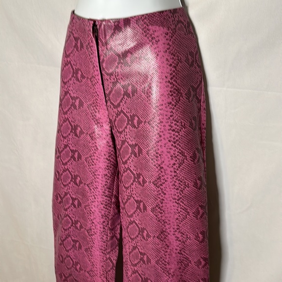 SOLD - 🐼 3/$25 pink snake print pleather flares - perfect for Halloween 🎃 - Picture 2 of 5